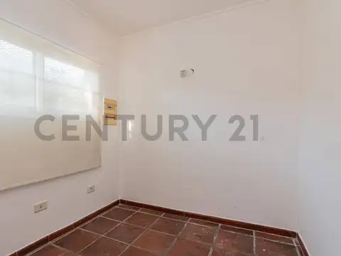 460 entre 21a y 21c 1400, Piso 0