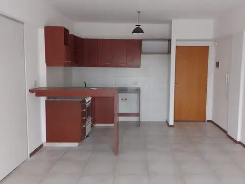 Alquiler dos ambientes con balcón, Mataderos