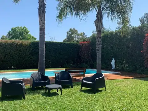 CASA EN VENTA EN LA CAMPIÑA - PILAR
