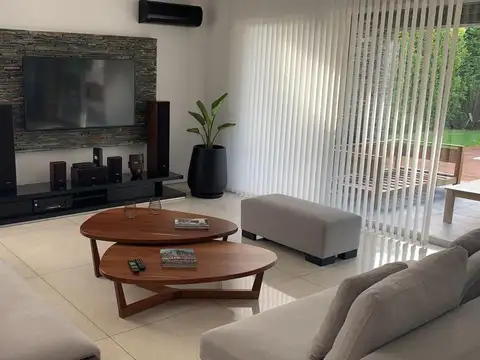 Casa en Venta en La Campiña, USD 390.000