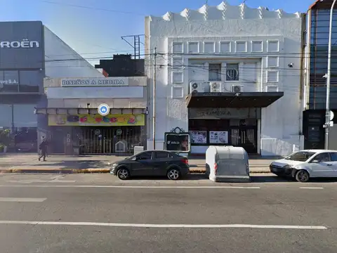 Avenida Rivadavia al 7700