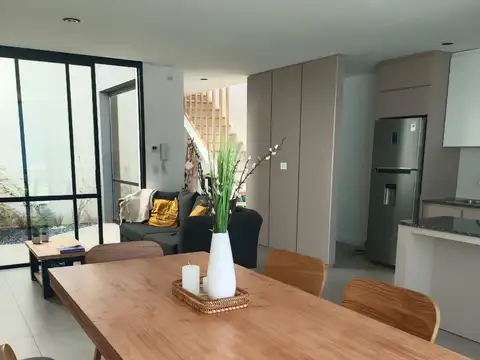 Casa en alquiler en Constitucion