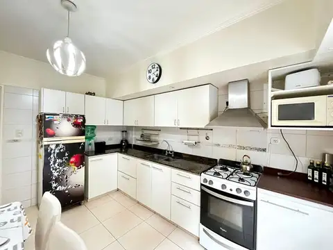 Depto Tipo Casa en Venta en Parque Avellaneda, USD 130.000