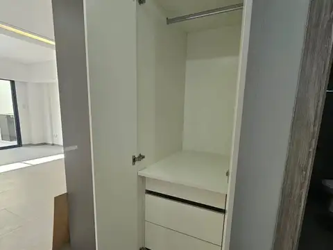 VENTA MONOAMBIENTE CON PATIO MATADEROS