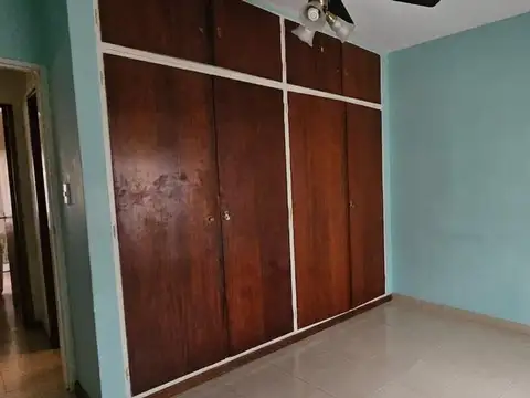 S. MARTÍN CTRO DEPTO. 2 AMB. en PB C/PATIO Y LAVADERO