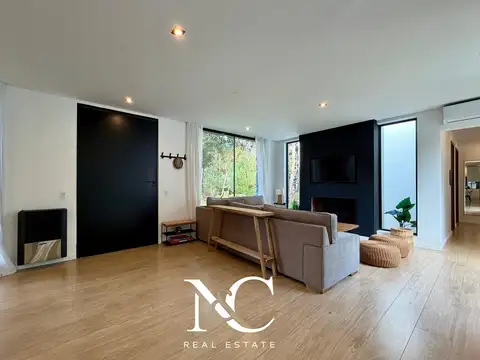 Casa en Venta al Este