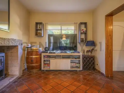 Casa en Venta con 1 cochera