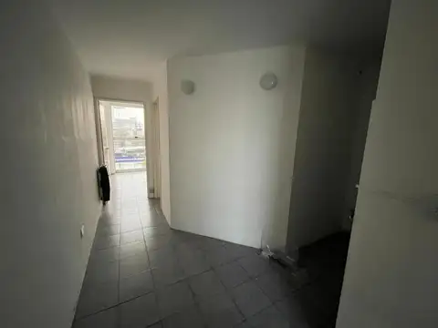 Gral. Jose Artigas 900, Piso 1