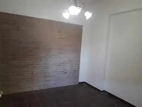 Alquiler de PH en Parque Quirno