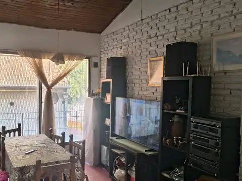 Depto Tipo Casa en Venta en Santos Lugares, USD 65.000