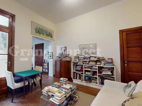 Departamento en Venta 90 años