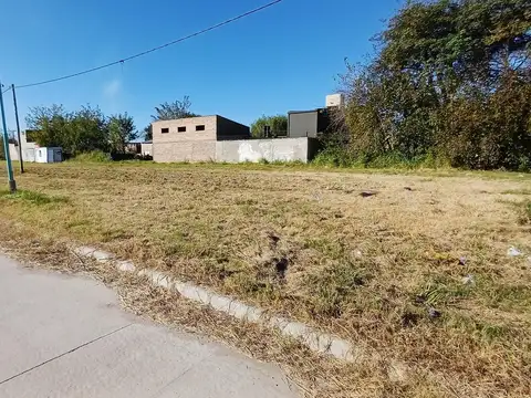 Venta de 3 terrenos en Santo Tomé, en Loteo Real II, sobre calle Alsina entre Zavalla y Laprade
