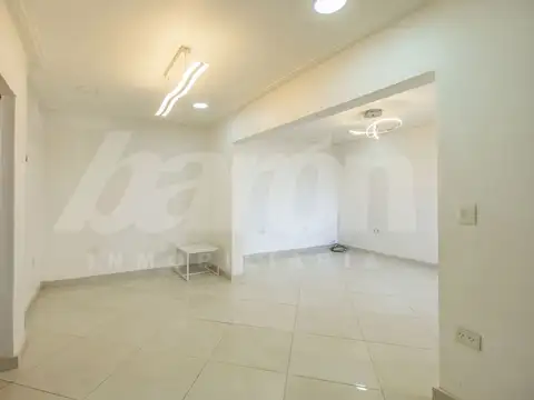 Depto Tipo Casa en Venta al Oeste