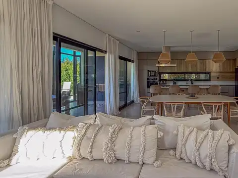 Casa en Venta en Nordelta Carpinchos, USD 620.000