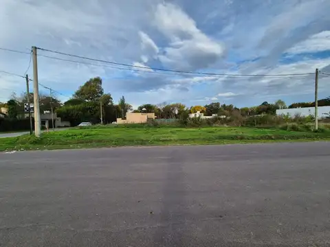 LOTE EN VENTA CITY BELL TACUARI
