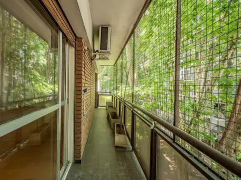 Departamento 5 ambientes con 4 baños