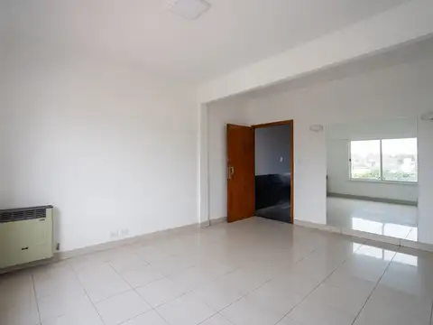 Departamento en Venta en Mataderos, USD 145.000
