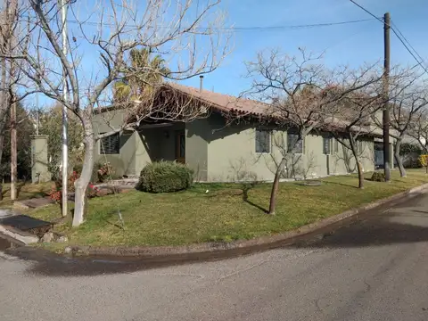 Casa en Venta en Villa Nueva de Guaymallen, Guaymallén