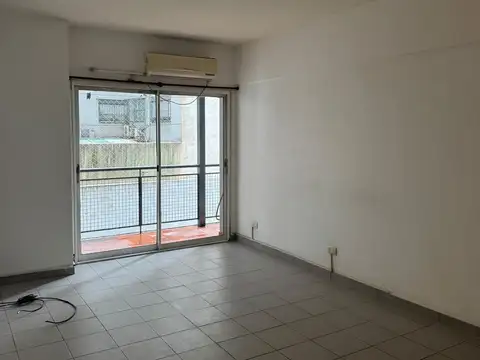 Departamento en Alquiler en Flores Norte, $ 750.000