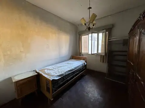 Casa a reciclar en el barrio Dalmine Viejo