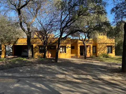 Casa en Venta en El Bosque, USD 660.000