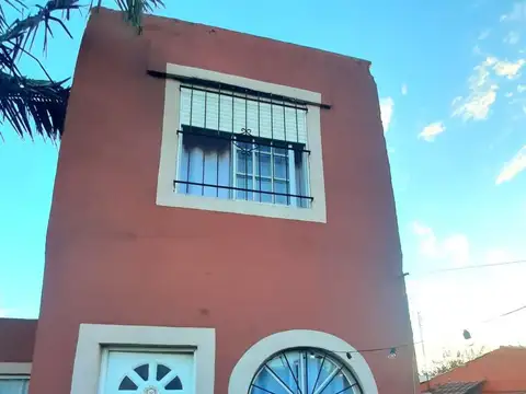 Depto Tipo Casa en Venta de 3 ambientes