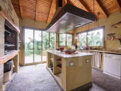 VENTA CASA SAN MARTIN DE LOS ANDES . ESTANCIA LOS ÑIRES