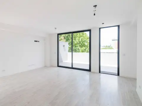 2 dormitorios con una gran terraza con parrilla en Villa Urquiza