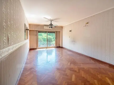 Departamento 5 ambientes con 2 baños