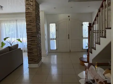 Av Agustn M Garcia, Rincon de Milberg, Buenos Aires al 6800