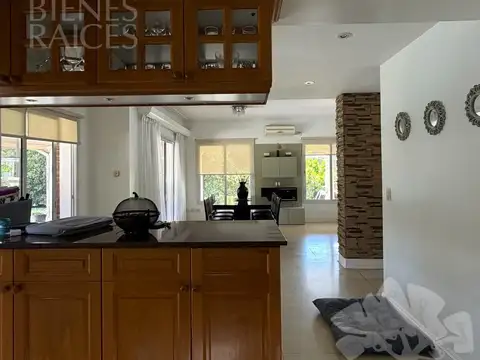 Casa en Alquiler al Noroeste
