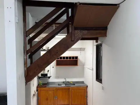 Depto Tipo Casa en Venta de 2 ambientes