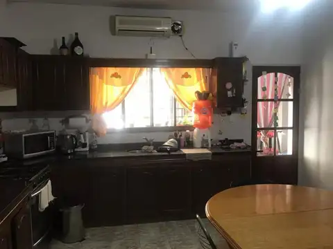 Casa en Venta en Capitan Bermudez, San Lorenzo