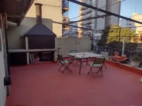 Av Gaona 2900 Flores PH 5amb U$240.000