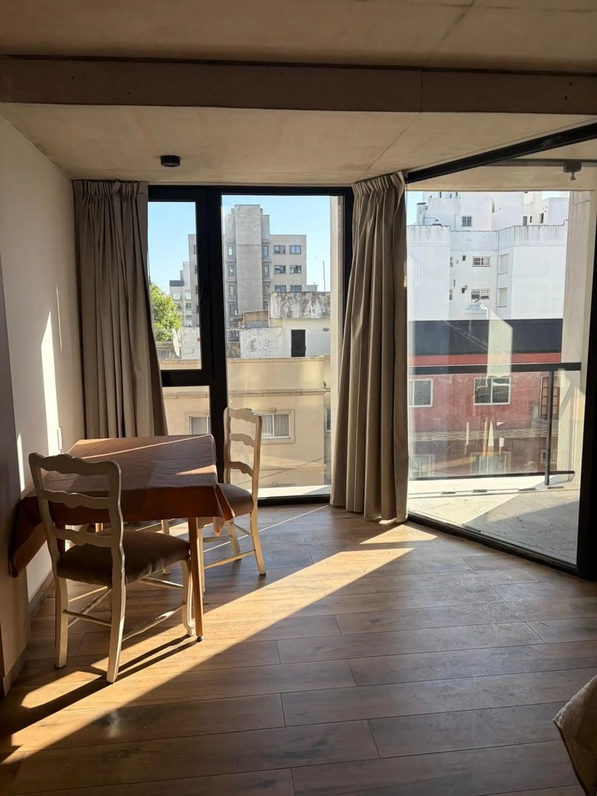 Venta Monoambiente a Estrenar .Zona Guemes