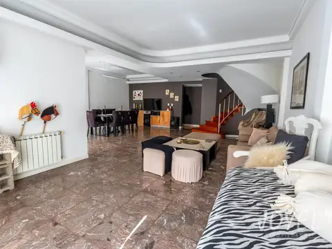 Casa en Venta en Villa del Parque, USD 568.000