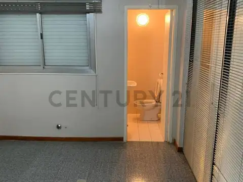 Lavalle 1461 100, Piso 4
