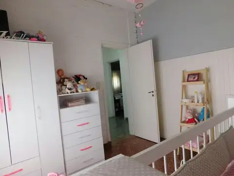 Casa 4 ambientes con 1 baño