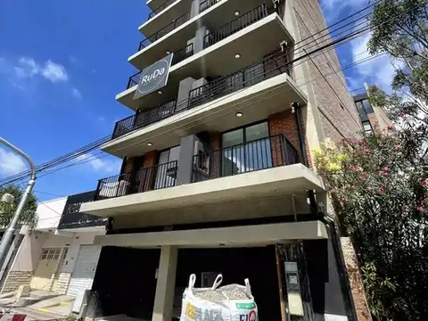Departamento en venta 1 ambiente con cochera en Tigre centro