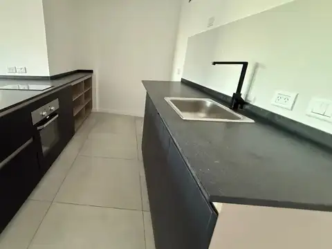 Departamento en venta 1 ambiente con cochera en Tigre centro