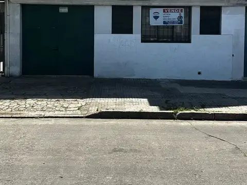 VENTA DEPOSITO/GALPON EN LA BLANQUEADA