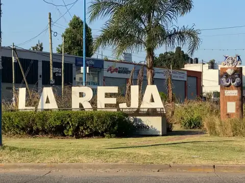 VENTA TERRENO La Reja Moreno