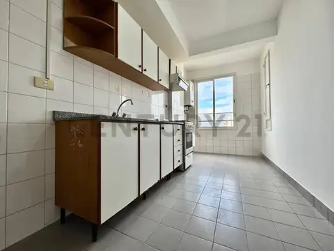 Departamento 3 Ambientes con Balcón al Frente en Villa Devoto