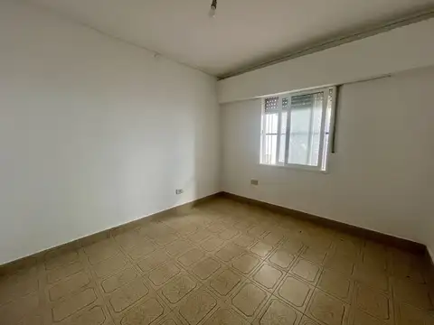 Depto Tipo Casa 2 ambientes con 1 baño