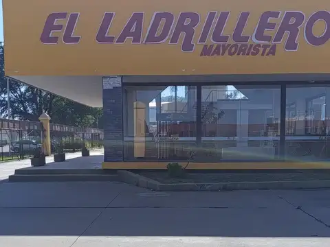 Galpon en Alquiler en Perez, USD 22.000