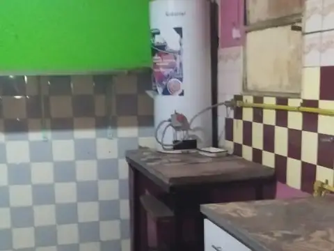 Casa de dos plantas  en Rafael Castillo