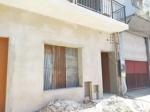 Depto Tipo Casa en Venta en Villa Lynch, USD 30.500
