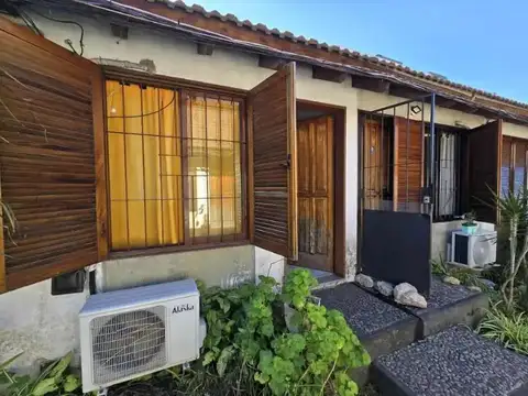 VENTA DEPARTAMENTO EN DUPLEX 2 AMBIENTES CON PATIO. SAN JUSTO