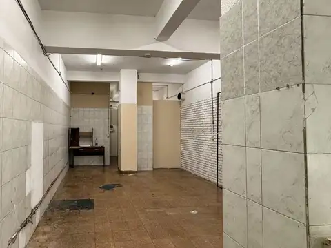 Local en Venta 33 años