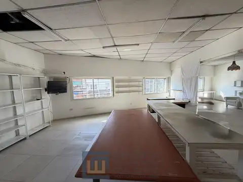 Oficina en Venta en Coghlan, USD 220.000